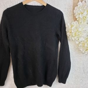 Cashmere sweater
